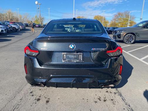 2024 BMW M240 i xDrive