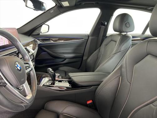2022 BMW 540 i xDrive