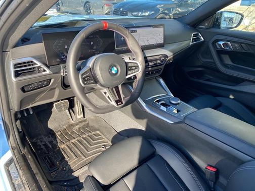 2025 BMW M240 i xDrive