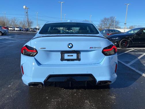 2025 BMW M240 i xDrive