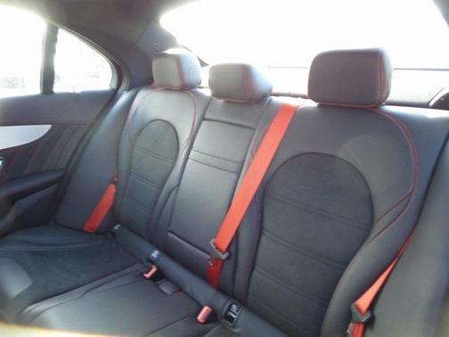 Photo 4 of 16 of 2019 Mercedes-Benz AMG C 43 Base 4MATIC