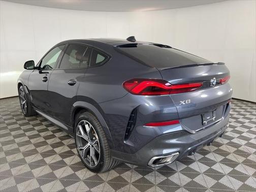 2021 BMW X6 xDrive40i