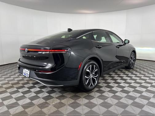 2024 Toyota Crown XLE