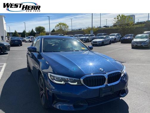 2022 BMW 330 xDrive
