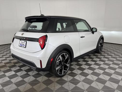 2025 MINI Hardtop Cooper S