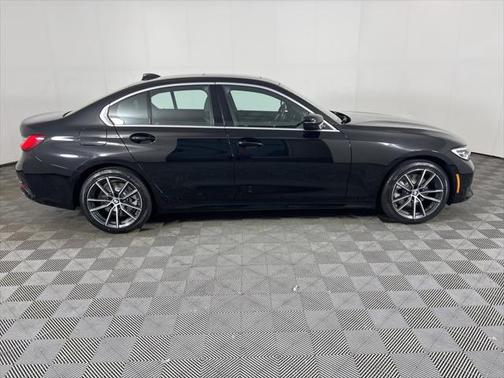 2019 BMW 330 xDrive