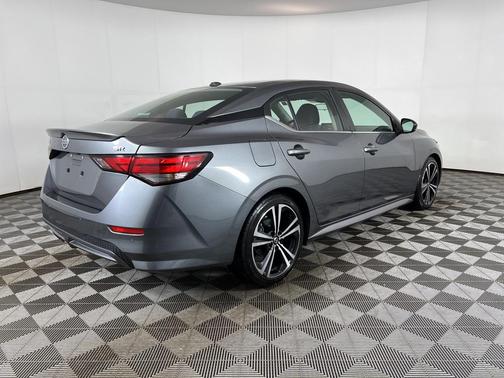 2020 Nissan Sentra SR