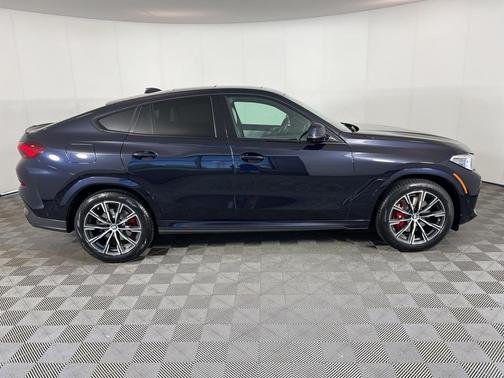 2023 BMW X6 xDrive40i