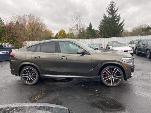 2023 BMW X6 xDrive40i