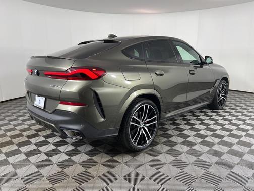 2023 BMW X6 xDrive40i