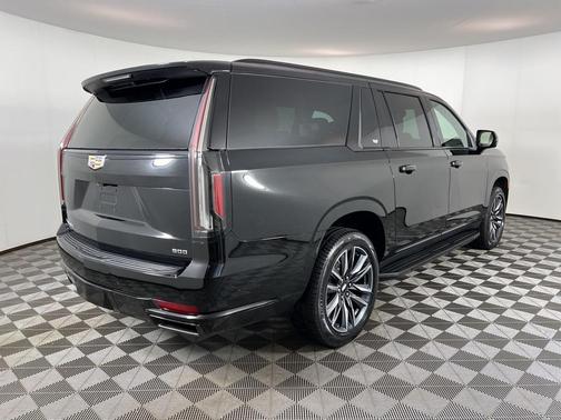 2023 Cadillac Escalade ESV Sport