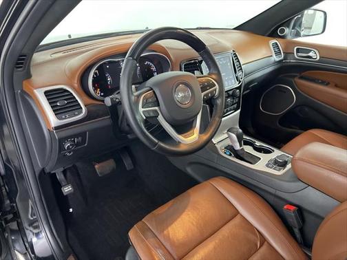 2020 Jeep Grand Cherokee Summit