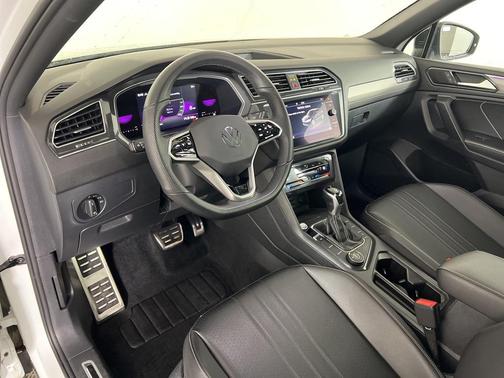 2022 Volkswagen Tiguan 2.0T SE R-Line Black 4MOTION