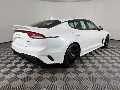 2022 Kia Stinger GT2