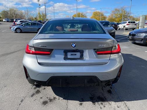 2023 BMW 330 xDrive