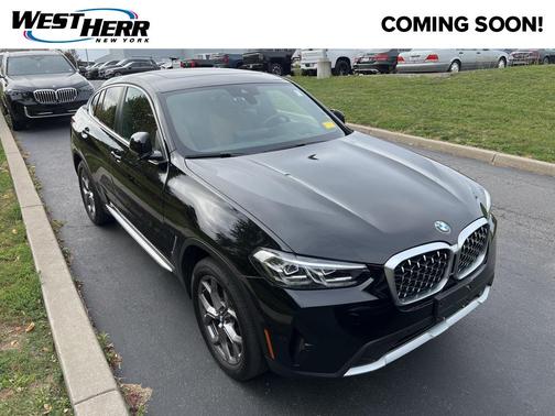2024 BMW X4 xDrive30i