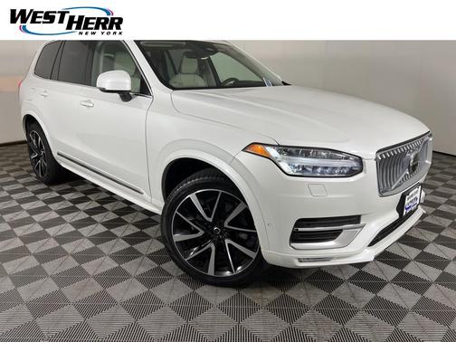 2024 Volvo XC90 B6 Ultimate Bright Theme 7-Seater