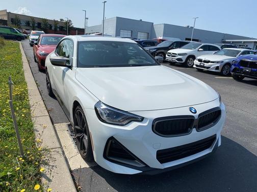 2022 BMW M240 i xDrive