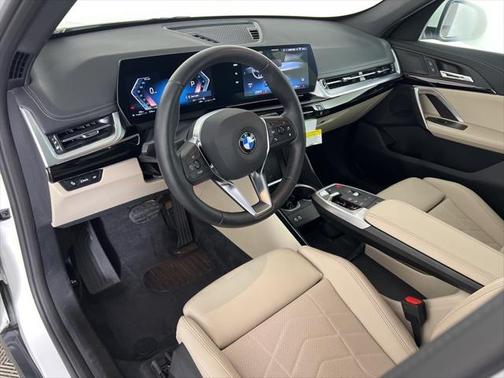 2025 BMW X1 xDrive28i