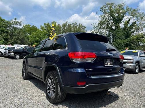 2018 Jeep Grand Cherokee Sterling Edition