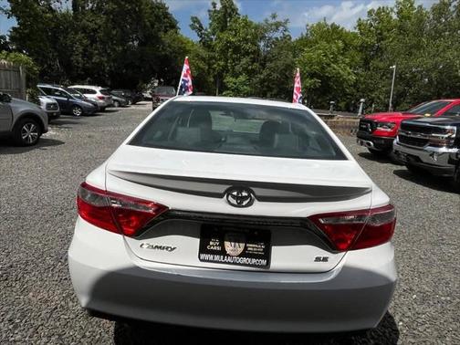 2016 Toyota Camry XLE