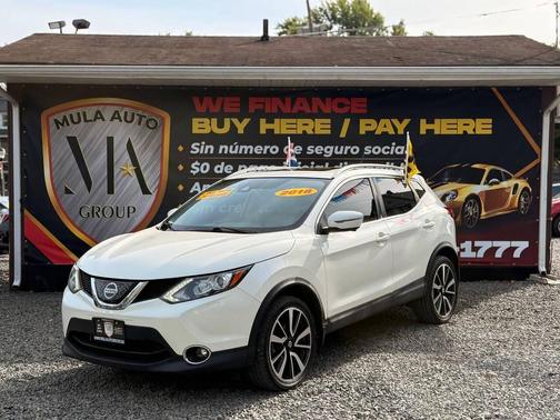 2018 Nissan Rogue Sport SL