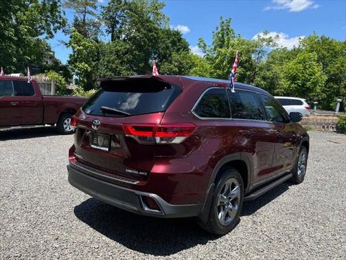 2017 Toyota Highlander Limited Platinum