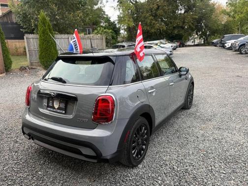 2022 MINI Hardtop Cooper
