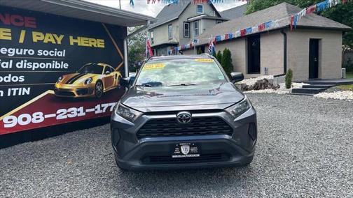 2020 Toyota RAV4 LE