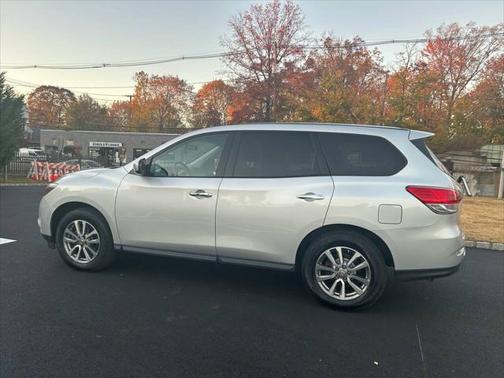2013 Nissan Pathfinder S
