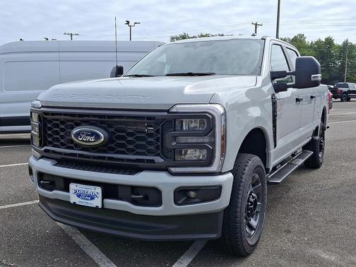 2026 Ford F-250 XL