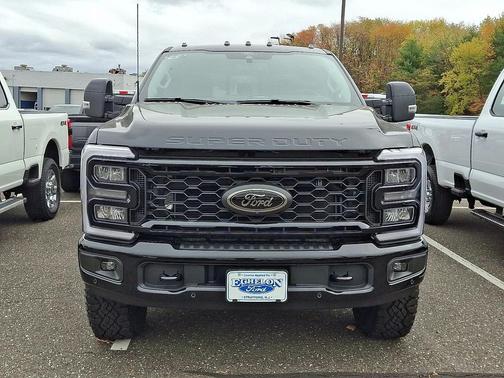 2026 Ford F-250 Lariat