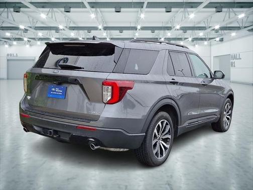 2023 Ford Explorer ST-Line