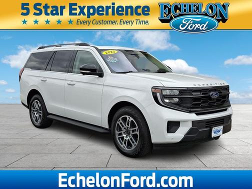 Oxford White 2025 Ford Expedition Active