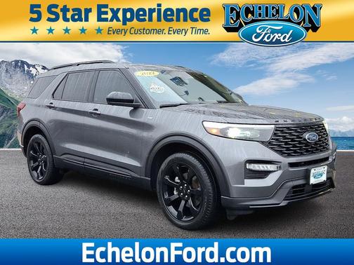 2022 Ford Explorer ST-Line