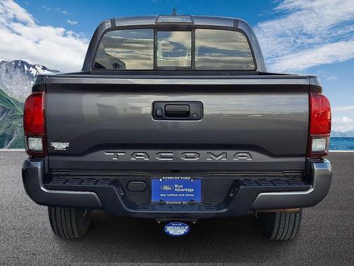 2019 Toyota Tacoma SR