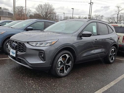 2026 Ford Escape ST-Line Select