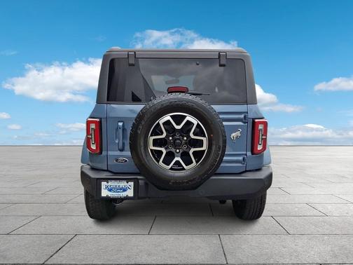 Azure Gray Metallic 2025 Ford Bronco Outer Banks