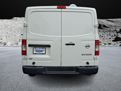 2016 Nissan NV Cargo NV1500 SV V6