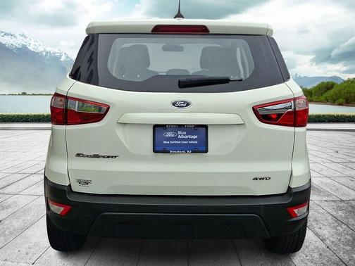 2022 Ford EcoSport S
