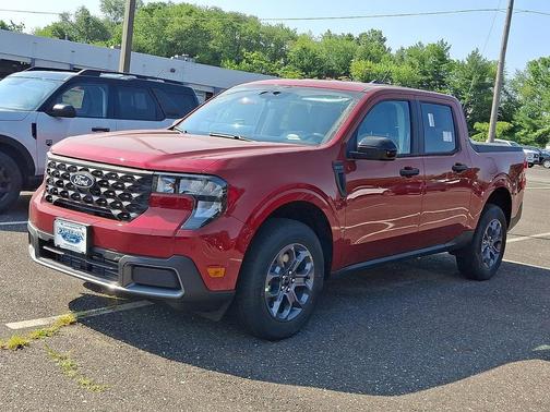 Ruby Red Metallic Tinted 2026 Ford Maverick XLT