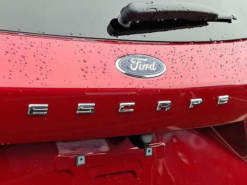 2026 Ford Escape ST-Line