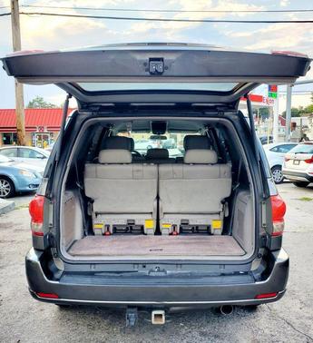 2007 Toyota Sequoia SR5