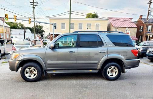 2007 Toyota Sequoia SR5