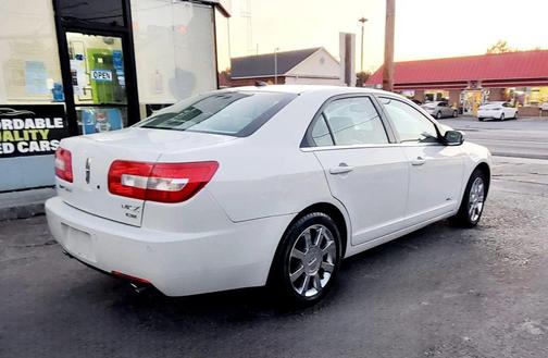 2008 Lincoln MKZ Base
