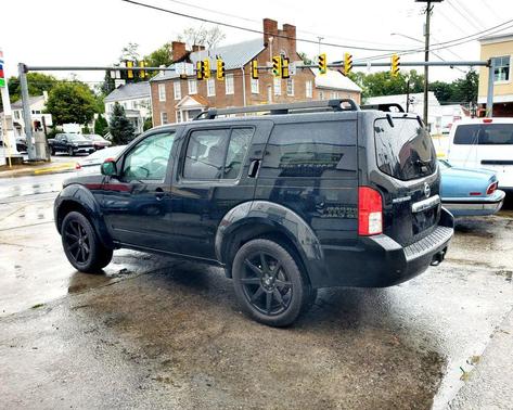 2011 Nissan Pathfinder S