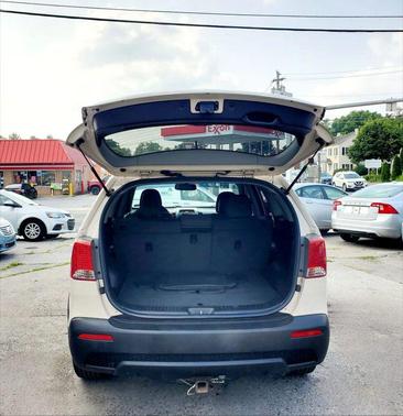 2011 Kia Sorento LX