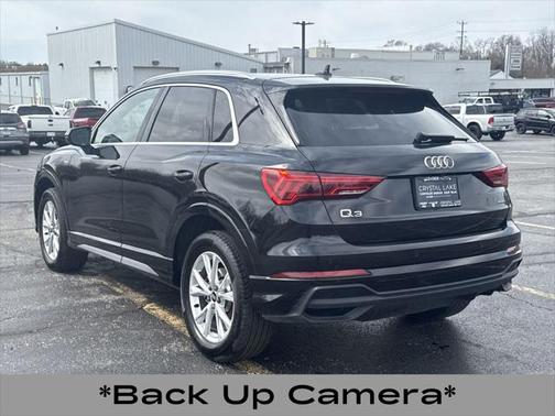 2024 Audi Q3 Premium 45 TFSI S line quattro Tiptronic