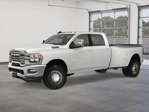 2025 RAM 3500 Laramie Crew Cab 4x4 8' Box