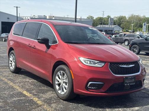 2025 Chrysler Pacifica L